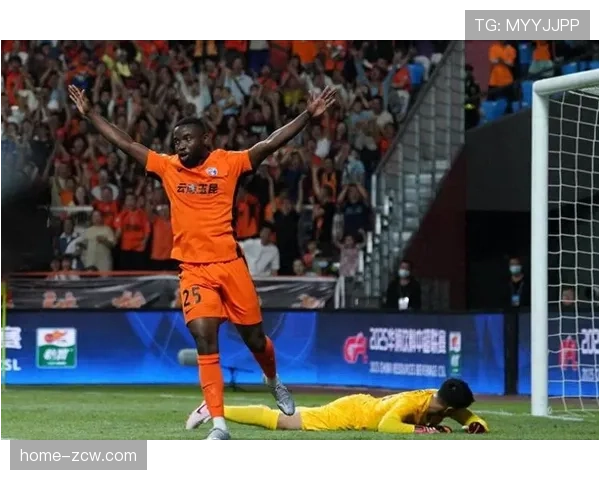 奥斯卡四分钟梅开二度 玉昆外援攻击群展现恐怖效率