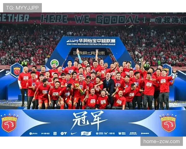 上海海港负五分起步卫冕艰难 锋线重组与主帅去留双重困扰 上海海港负五分起步卫冕艰难 锋线重组与主帅去留双重困扰